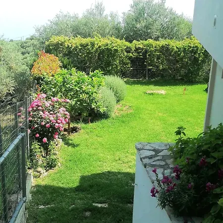 White Hill Platanos * Akrata