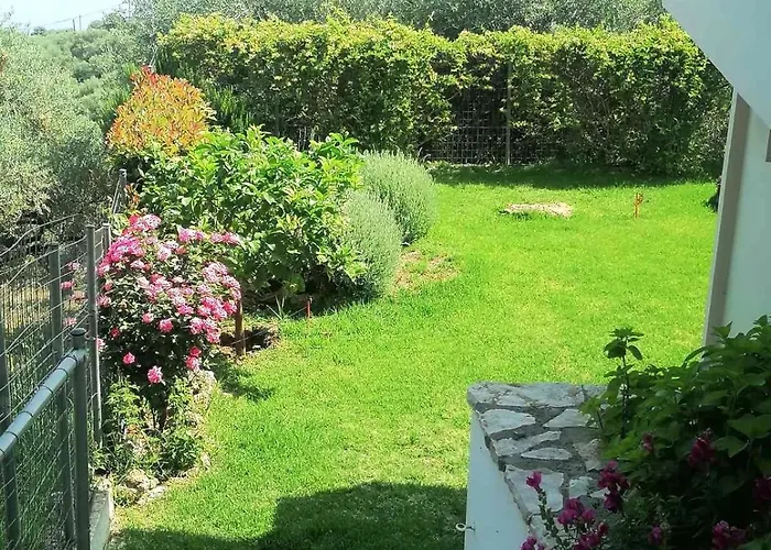 White Hill Platanos * Ακράτα